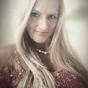 Meet your Posher, Karrie anne